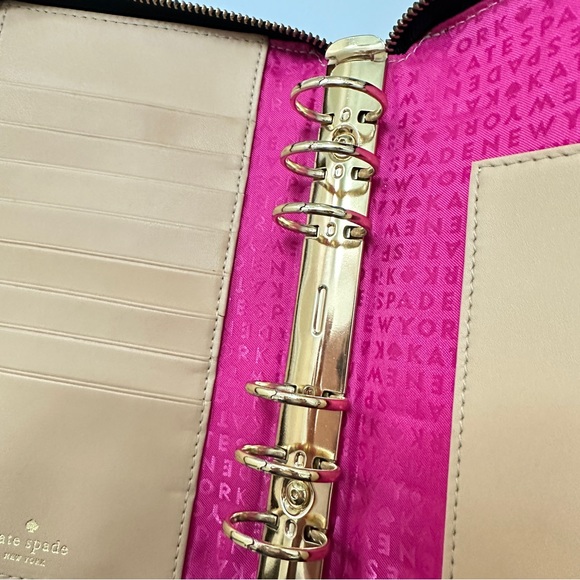 SOLD Kate Spade Wellesley Agenda Planner Organizer - Picture 9 of 11